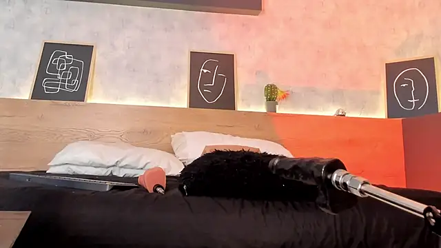 karina gomez 18 online show from April 10, 11:49 am