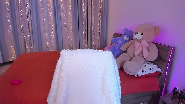 Dollyaa online show from March 15, 1:46 pm