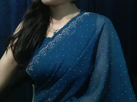 Yashi online show from April 13, 3:35 pm