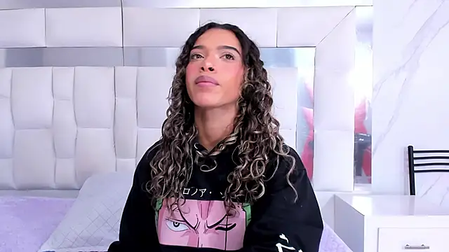 BritneyCollins online show from October 7, 11:58 am