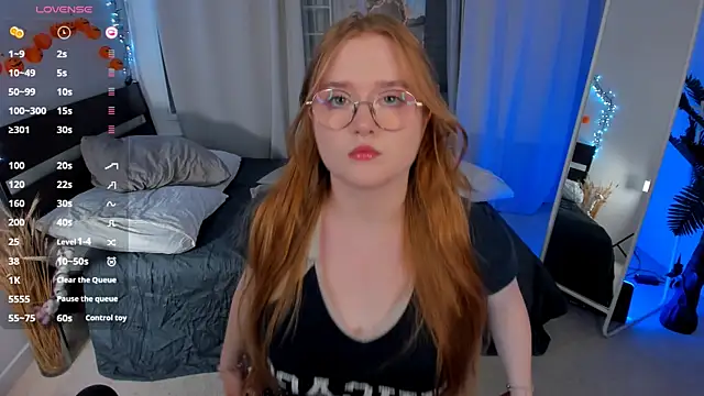 Snapshot of bonnie_wright chatting on October 22, 4:12 pm bonnie wright online show from October 22, 4:12 pm