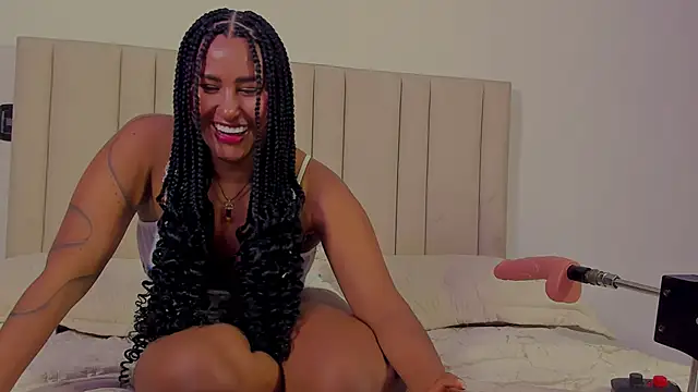 StormyButty18 online show from October 19, 3:52 am