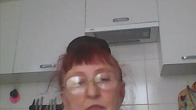 TanyaSweet634 online show from November 3, 9:24 am