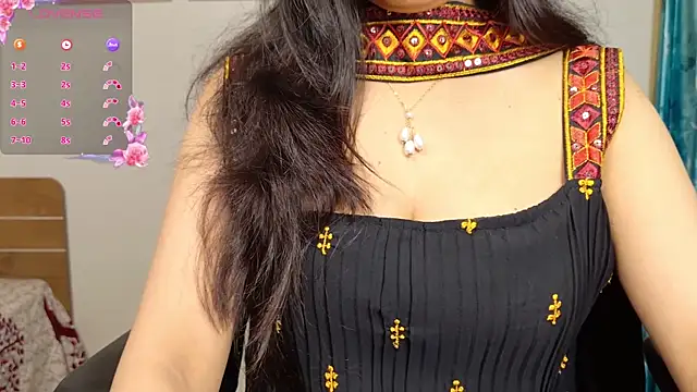 Punjabi Queen1 online show from January 12, 3:50 pm