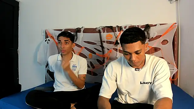 boys yourparty online show from October 22, 1:16 pm