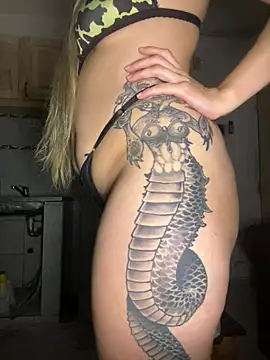 PEACHY439 online show from March 21, 6:18 am