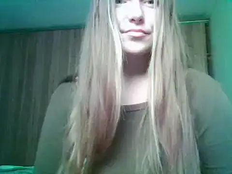 Evasapples online show from October 4, 9:41 pm