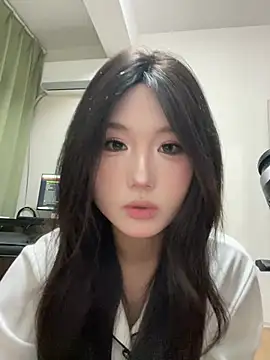 xyebobs online show from May 2, 1:03 pm