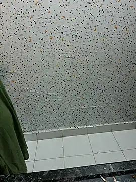 milf-kaira online show from December 20, 2:59 am