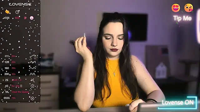   Latisha   online show from October 26, 8:15 pm