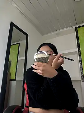 zoe connor19 online show from February 4, 8:12 pm