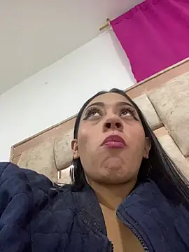 Little aphrodite online show from February 6, 3:43 am