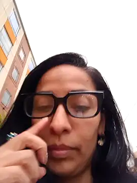 Snapshot of chloewildd_ chatting on October 23, 10:38 pm chloewildd online show from October 23, 10:38 pm