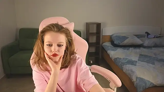 Eveleen Soleen online show from October 10, 12:43 pm