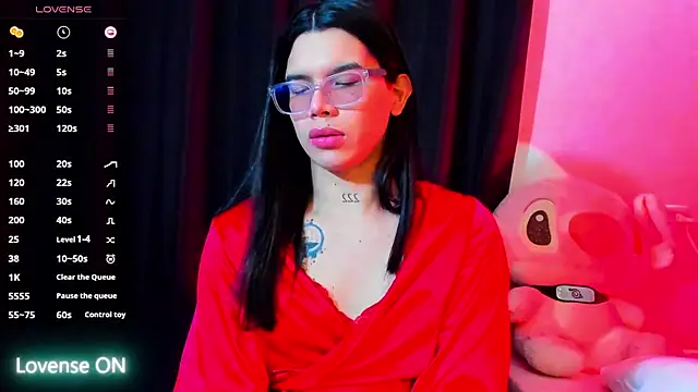 Samantha Rusell online show from June 10, 8:29 pm