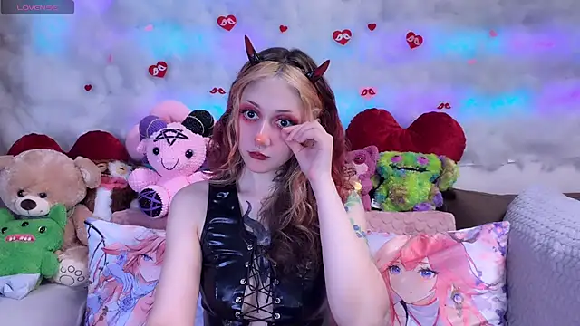  Devill Baby online show from April 18, 6:43 pm