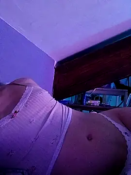 trannyfrench422 online show from September 11, 11:27 pm