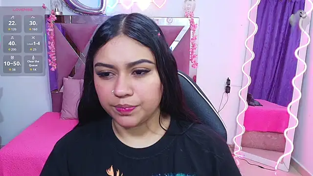 kendra tay online show from November 4, 3:11 am