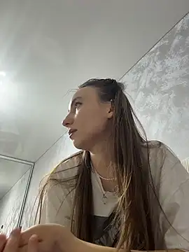 viviandaimond1 online show from November 30, 9:41 pm