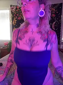 Snapshot of Eva_Monroe- chatting on October 12, 5:37 pm Eva Monroe- online show from October 12, 5:37 pm