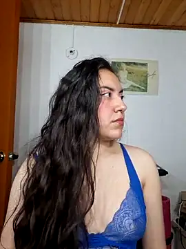 Emi chik online show from June 19, 5:44 am