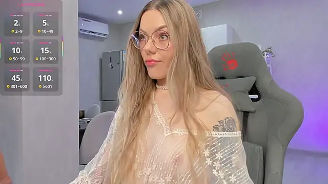 Marta May  online show from May 2, 11:46 am