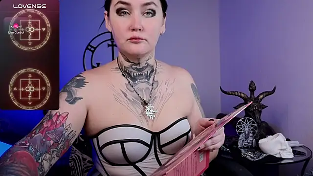 Emmybrightj  online show from January 14, 2:16 am