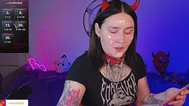 Emmybrightj  online show from November 6, 2:50 am