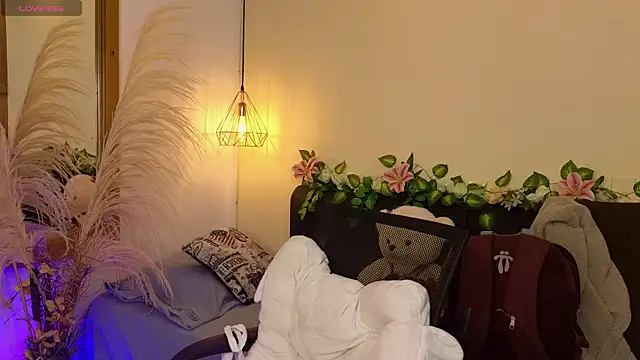 Hannah williams1 online show from September 19, 10:09 pm