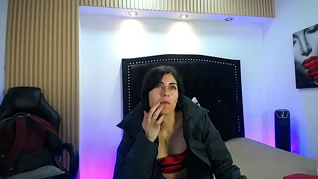 Harmony Hills online show from April 19, 1:00 pm