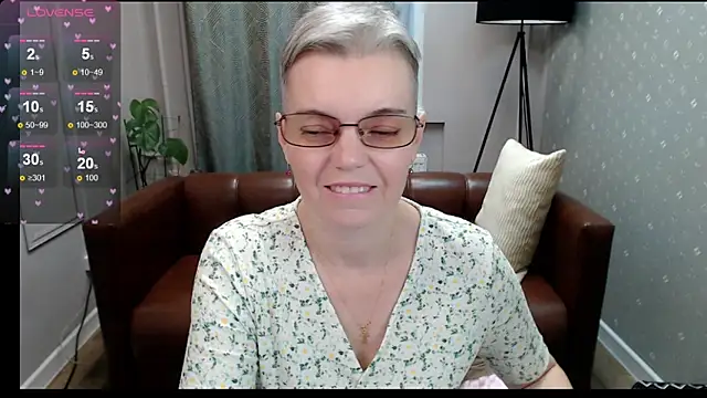 Cutie Erikaa1 online show from November 8, 10:20 am