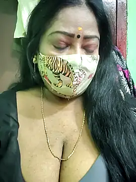 maniisha online show from September 18, 8:18 pm