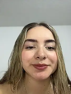 imlindapink online show from March 6, 9:21 pm