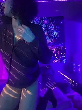 redbonejada online show from January 31, 9:24 pm