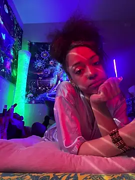 redbonejada online show from March 6, 9:54 pm