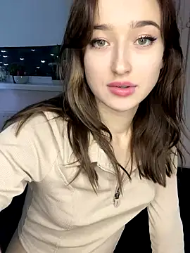 Snapshot of eva_and_adam1 chatting on October 26, 5:52 pm eva and adam1 online show from October 26, 5:52 pm