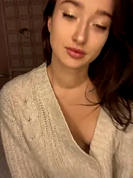 Snapshot of eva_and_adam1 chatting on September 25, 3:44 pm eva and adam1 online show from September 25, 3:44 pm