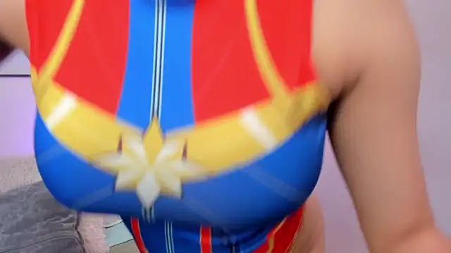 JulianaWaldo online show from January 14, 4:12 pm