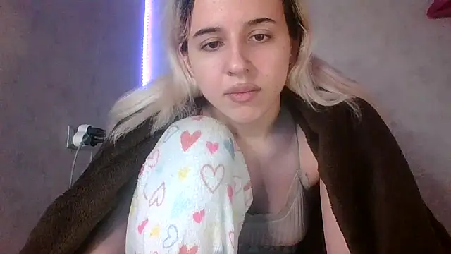 Puregirlaa online show from October 17, 12:52 pm