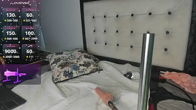 kinky polar online show from March 19, 9:19 pm