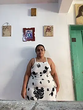 Evabigass online show from April 12, 1:14 pm