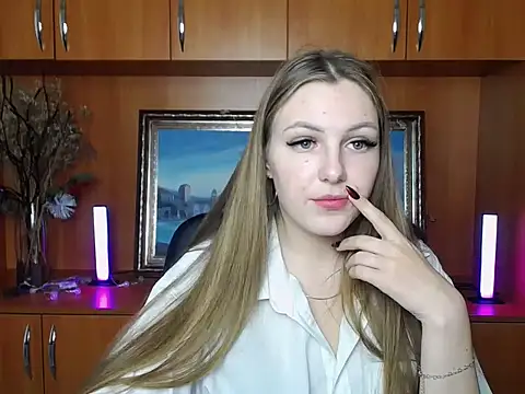 Snapshot of _AlMamiyy_ chatting on September 12, 3:08 pm  AlMamiyy  online show from September 12, 3:08 pm