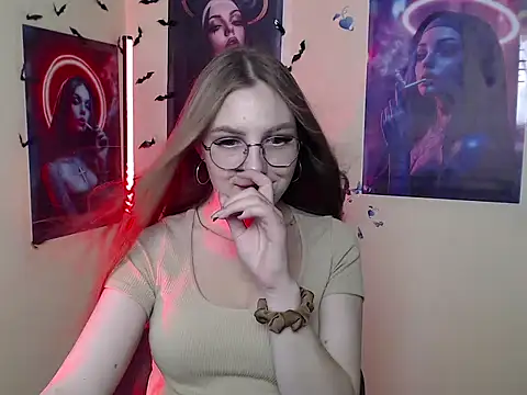 Snapshot of _AlMamiyy_ chatting on September 9, 1:33 pm  AlMamiyy  online show from September 9, 1:33 pm