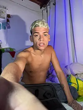 Leo bunny hot online show from January 7, 10:24 pm