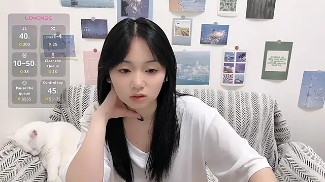 Snapshot of LiLiYbaby chatting on September 16, 7:27 am LiLiYbaby online show from September 16, 7:27 am