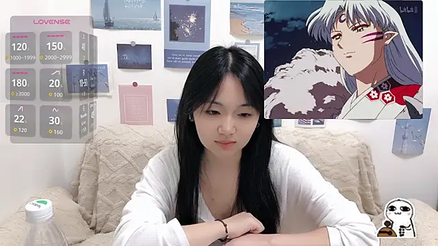 Snapshot of LiLiYbaby chatting on October 9, 7:01 am LiLiYbaby online show from October 9, 7:01 am