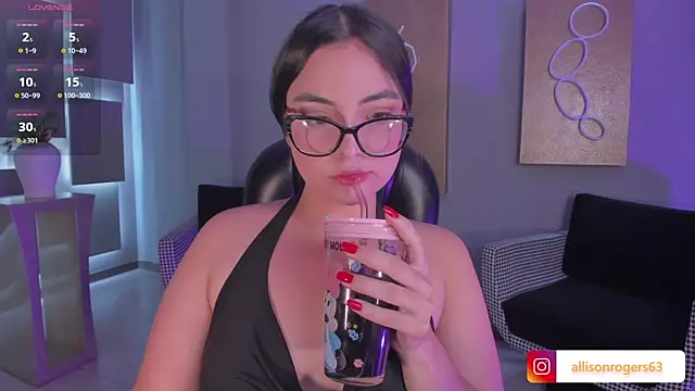 AllisonRogersX online show from February 13, 3:52 am