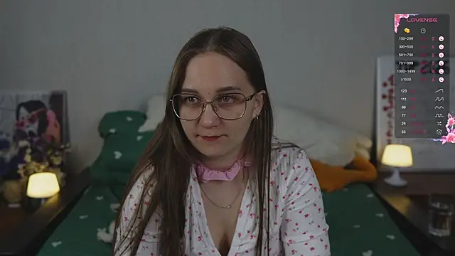 Miatiny online show from April 7, 7:49 pm