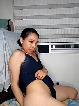 KimPielCanela online show from September 21, 11:03 pm