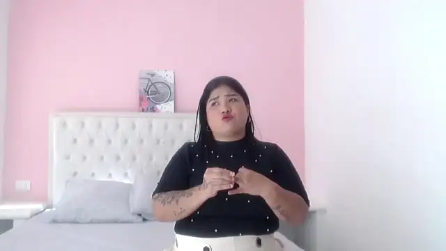 Gabycutee online show from February 25, 7:45 pm